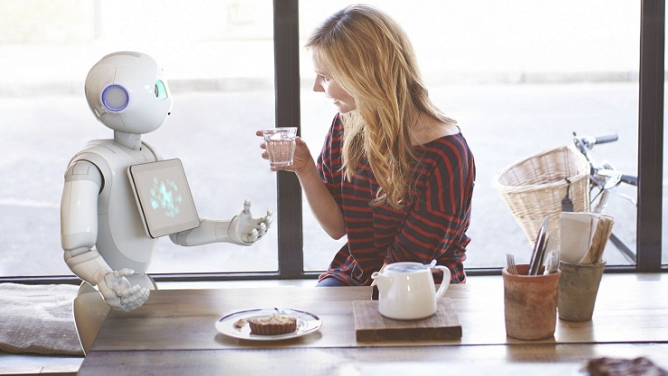 469318-softbank-pepper-robot