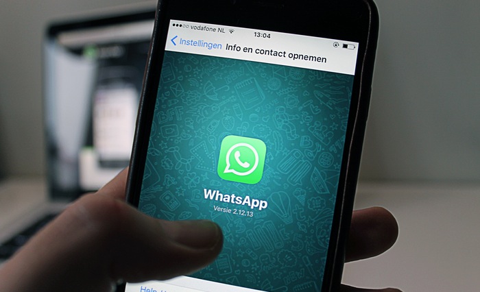 how to stop whatsapp from sharing data with facebook